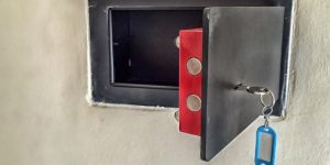 a picture of a wall safe open